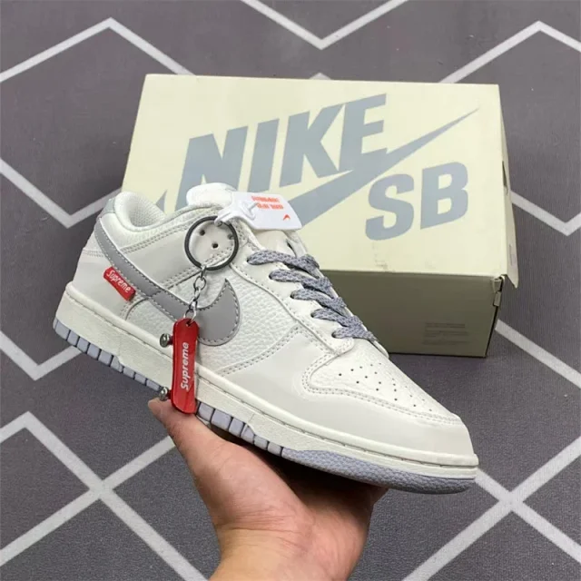 af1 classic white air force one